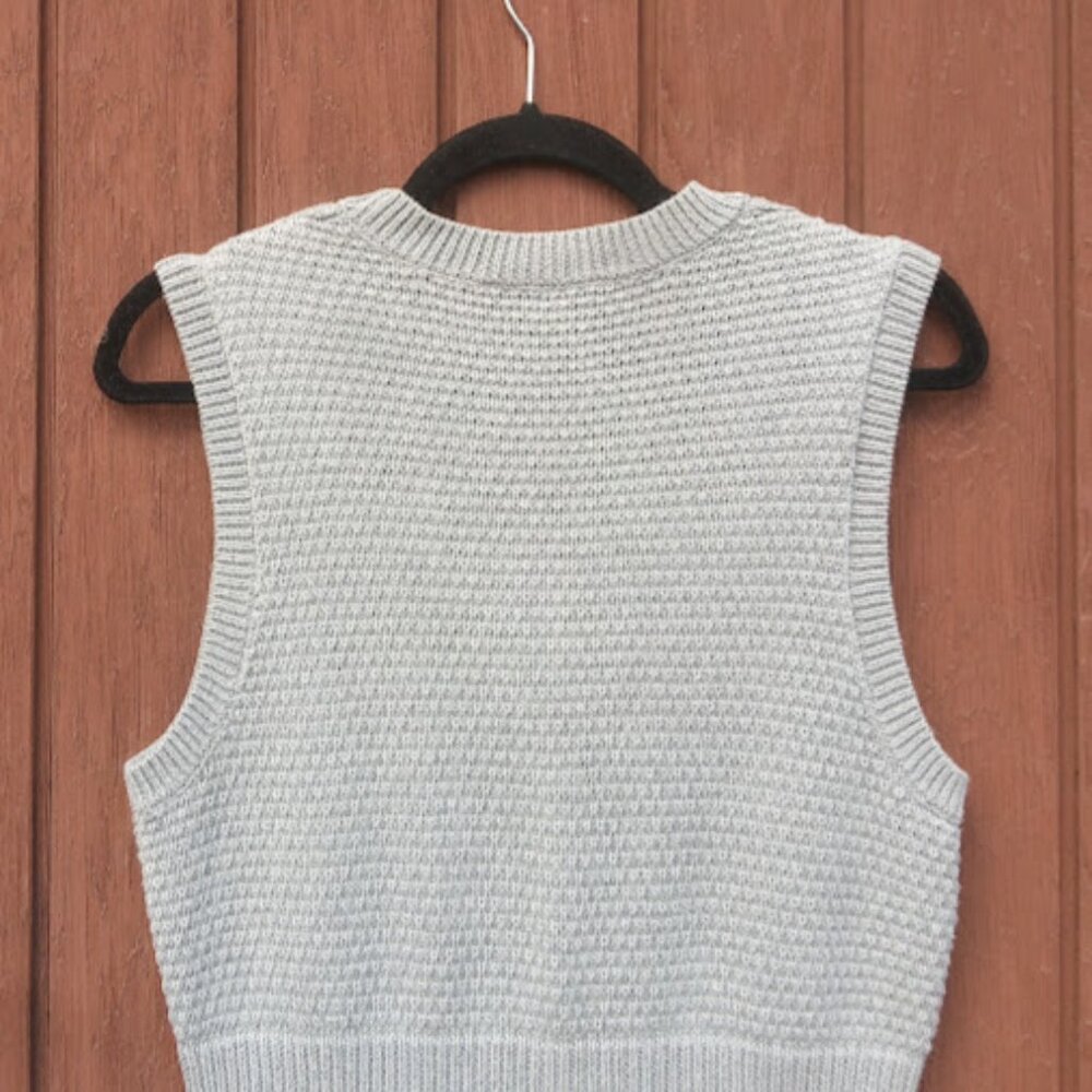 Pendleton | Grey Cable Knit Button Up Sweater Ves… - image 8